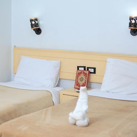 Oscar Hotel Assuan Esterno foto