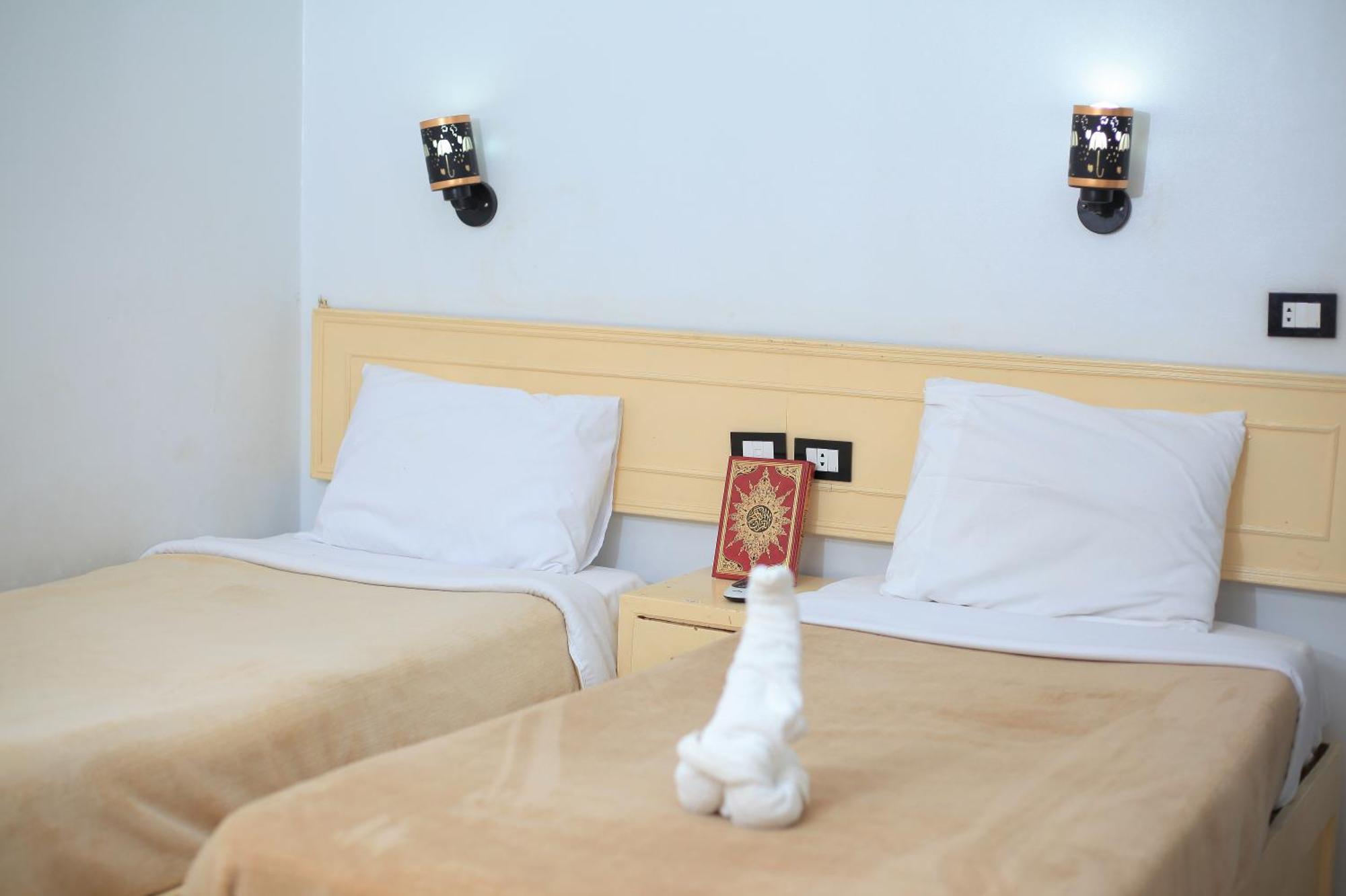 Oscar Hotel Assuan Esterno foto