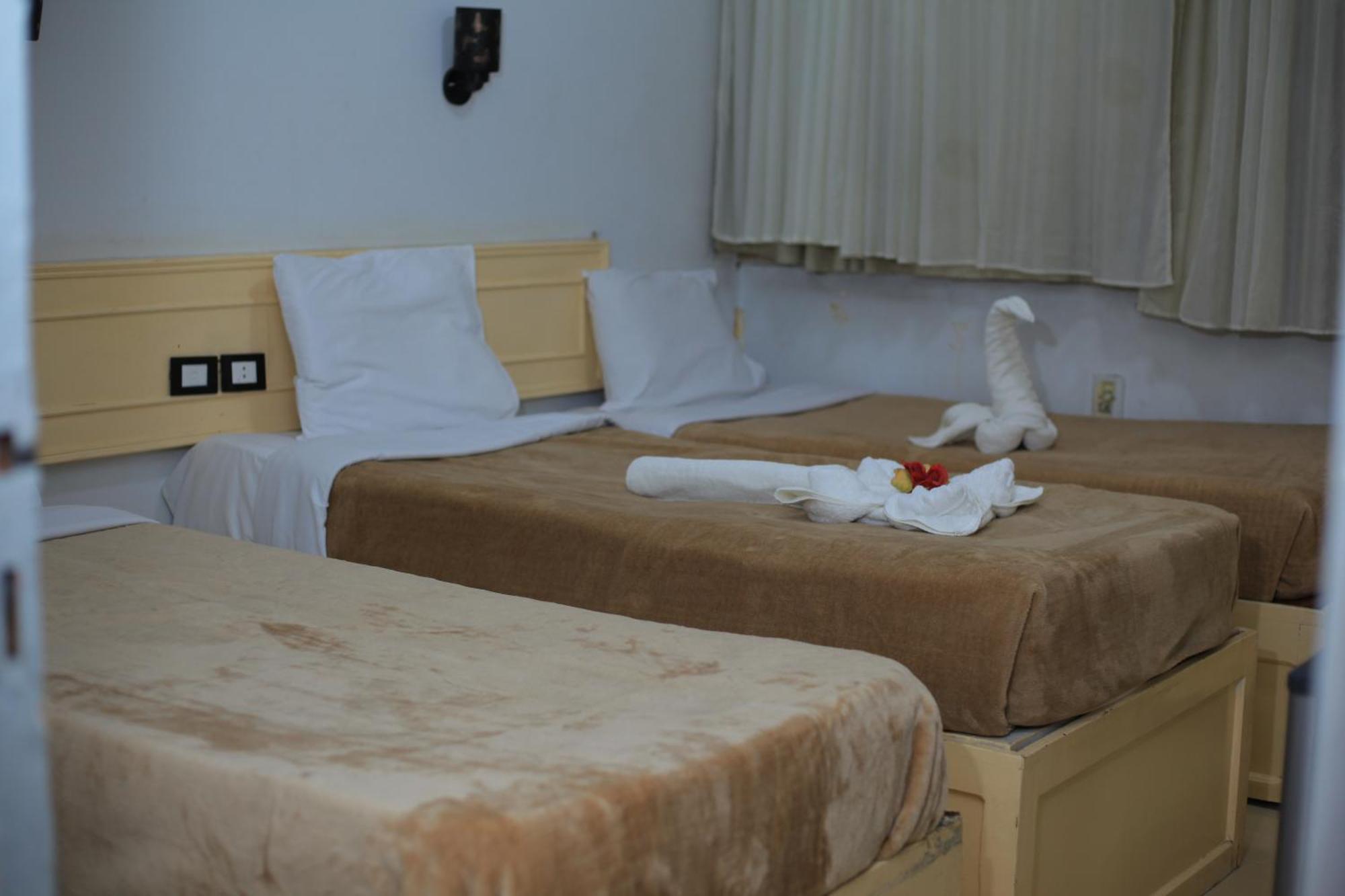 Oscar Hotel Assuan Esterno foto