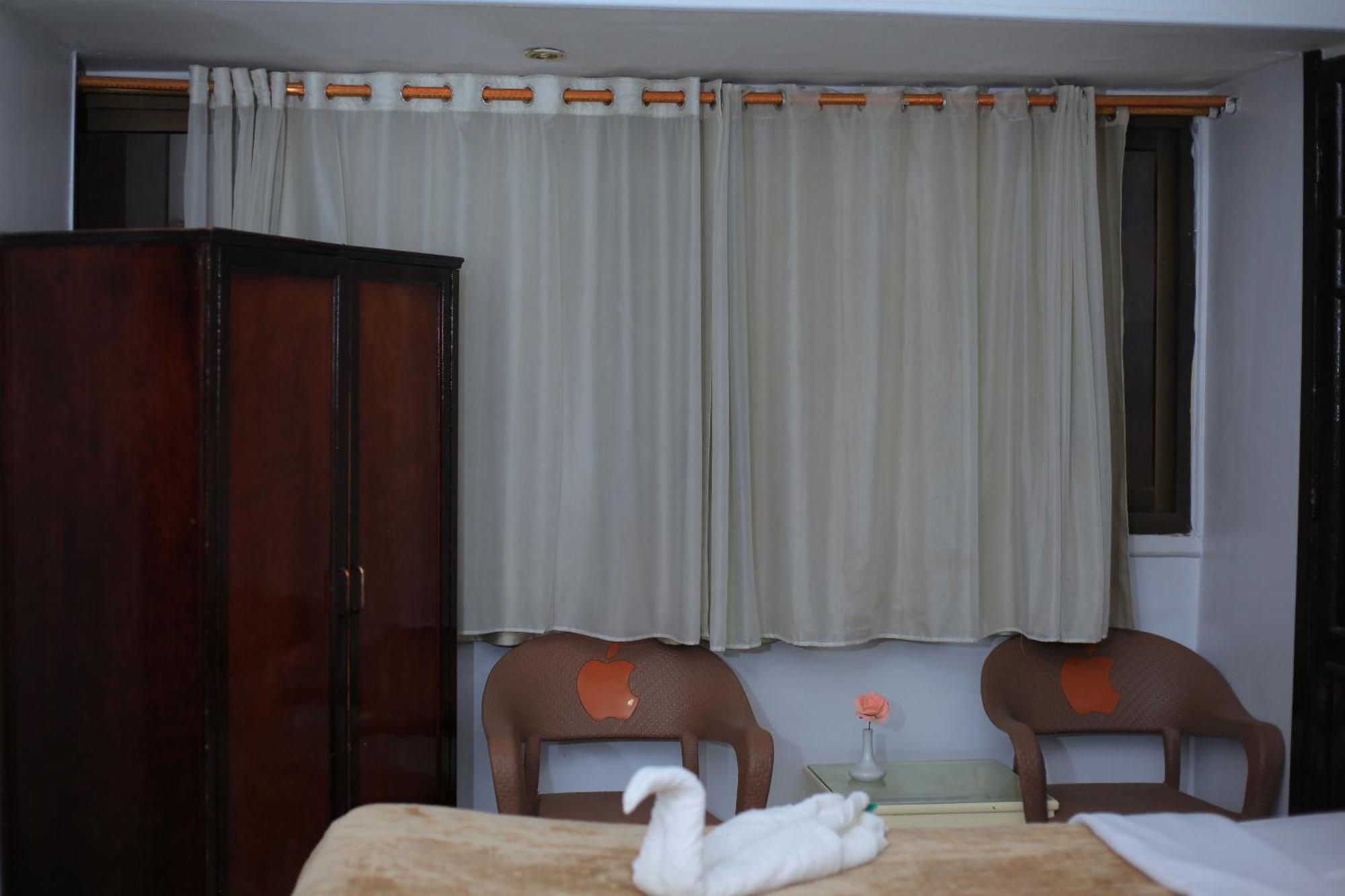 Oscar Hotel Assuan Esterno foto